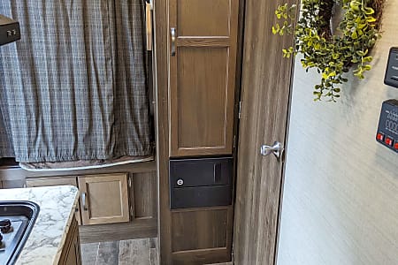 Travel trailer
