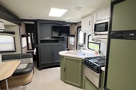 Travel trailer