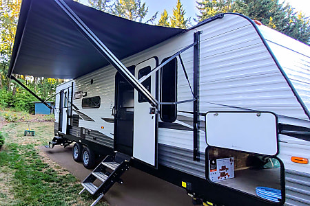 Travel trailer