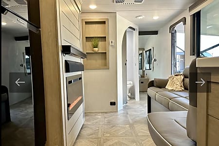 Travel trailer