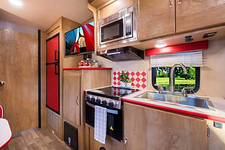 Travel trailer