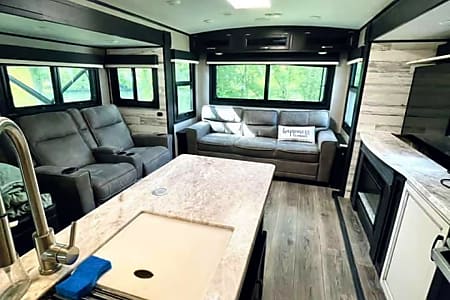 Travel trailer