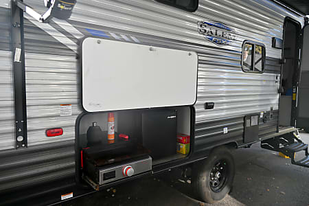 Travel trailer