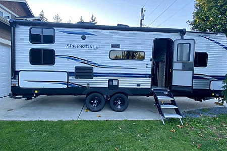 Travel trailer