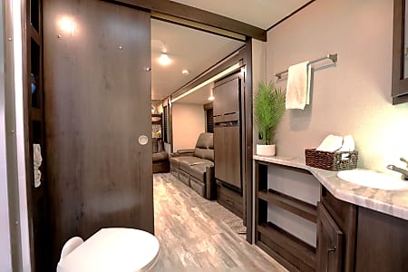 Travel trailer