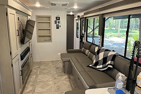 Travel trailer