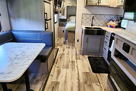 Travel trailer