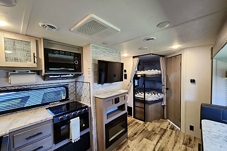 Travel trailer