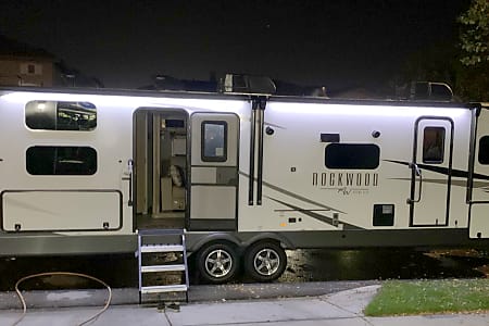 Travel trailer