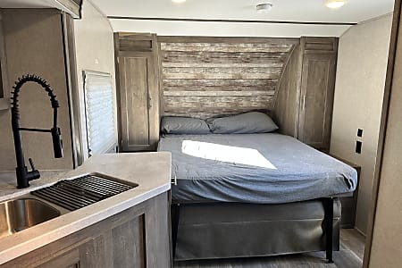 Travel trailer