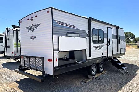 Travel trailer