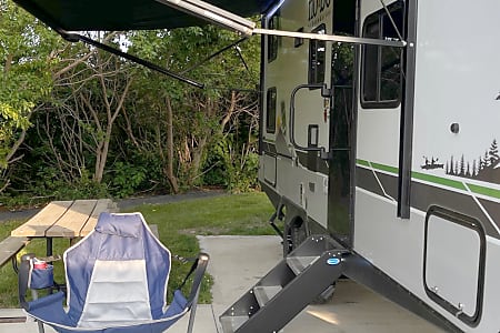 Travel trailer