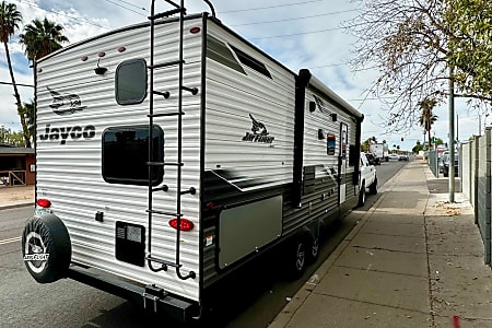 Travel trailer