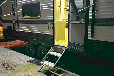 Travel trailer