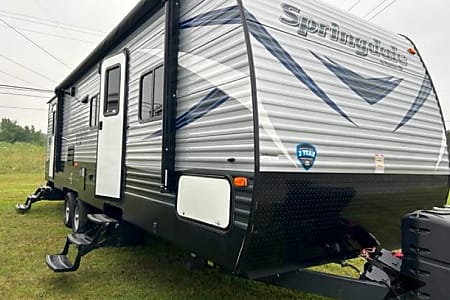 Travel trailer