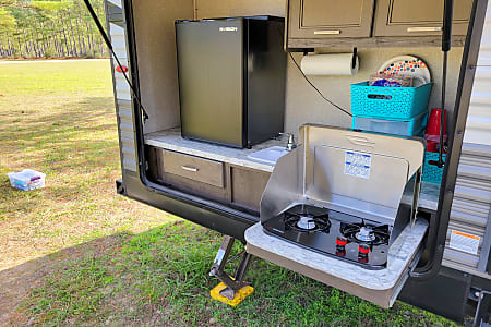 Travel trailer