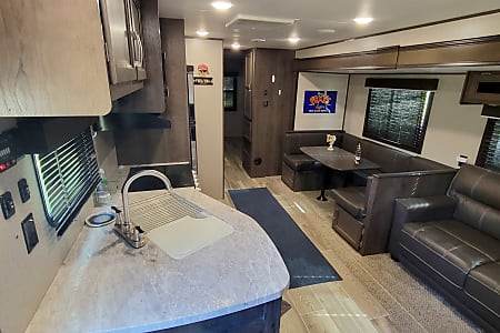 Travel trailer