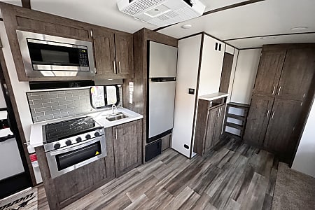 Travel trailer