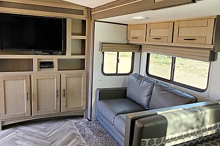 Travel trailer