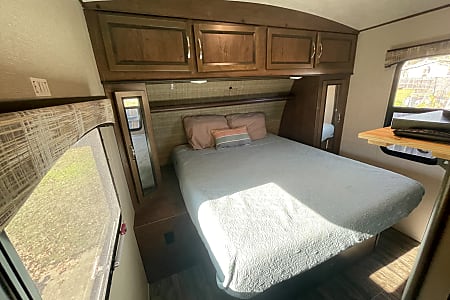 Travel trailer