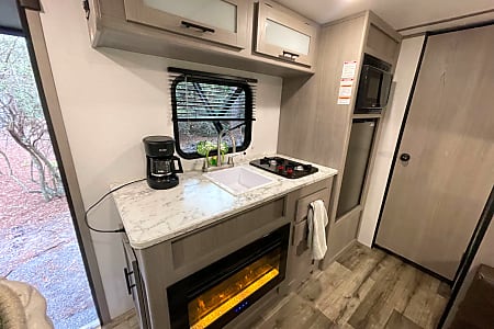 Travel trailer