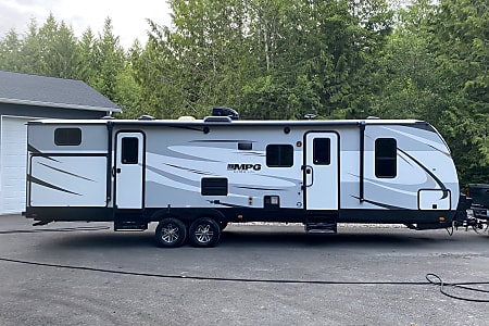 Travel trailer