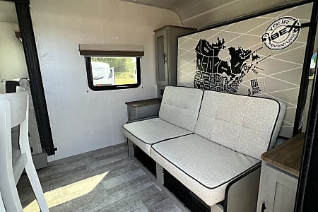 Travel trailer
