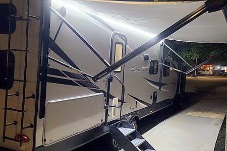 Travel trailer