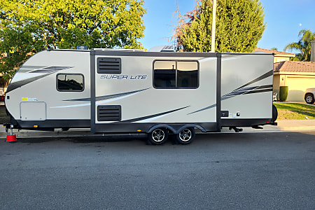 Travel trailer