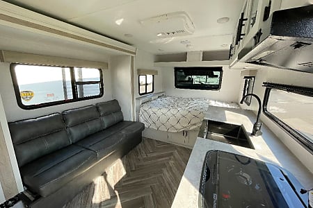 Travel trailer