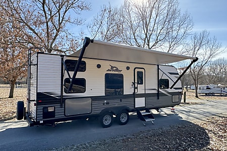 Travel trailer