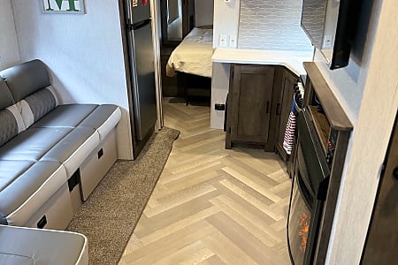 Travel trailer