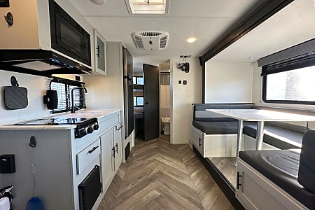 Travel trailer