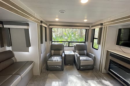 Travel trailer