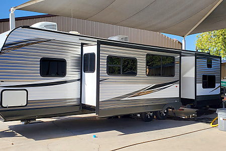 Travel trailer