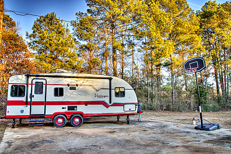Travel trailer