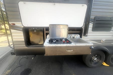 Travel trailer