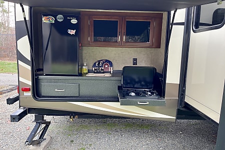 Travel trailer