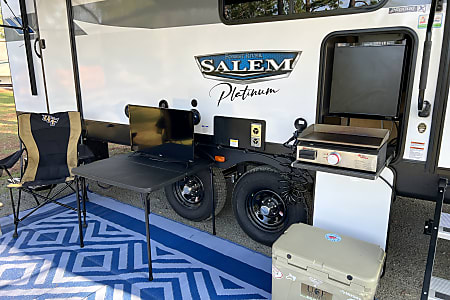 Travel trailer