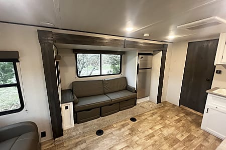 Travel trailer