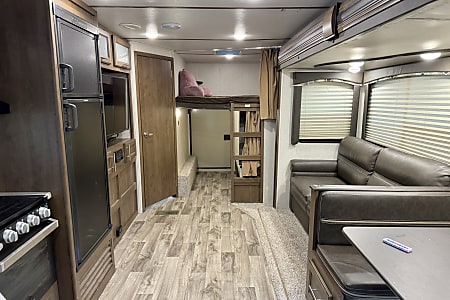 Travel trailer