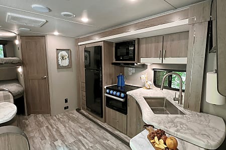 Travel trailer