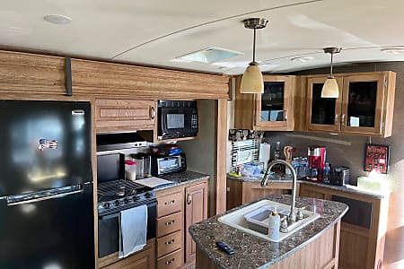 Travel trailer