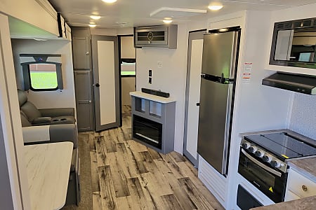 Travel trailer