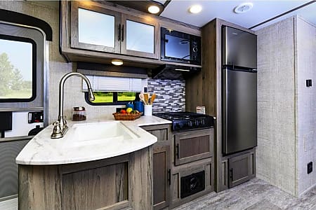 Travel trailer