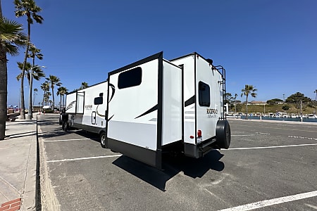 Travel trailer