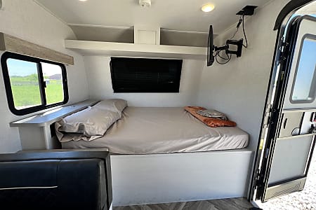 Travel trailer