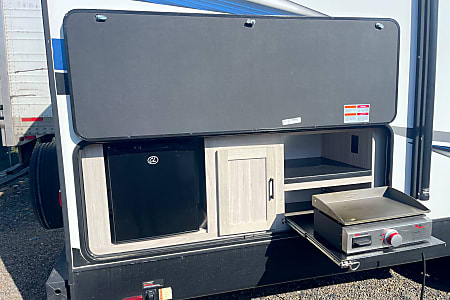 Travel trailer