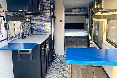 Travel trailer