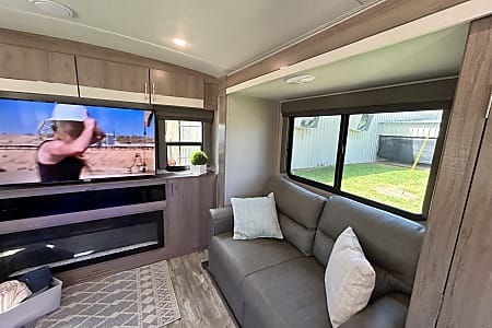 Travel trailer